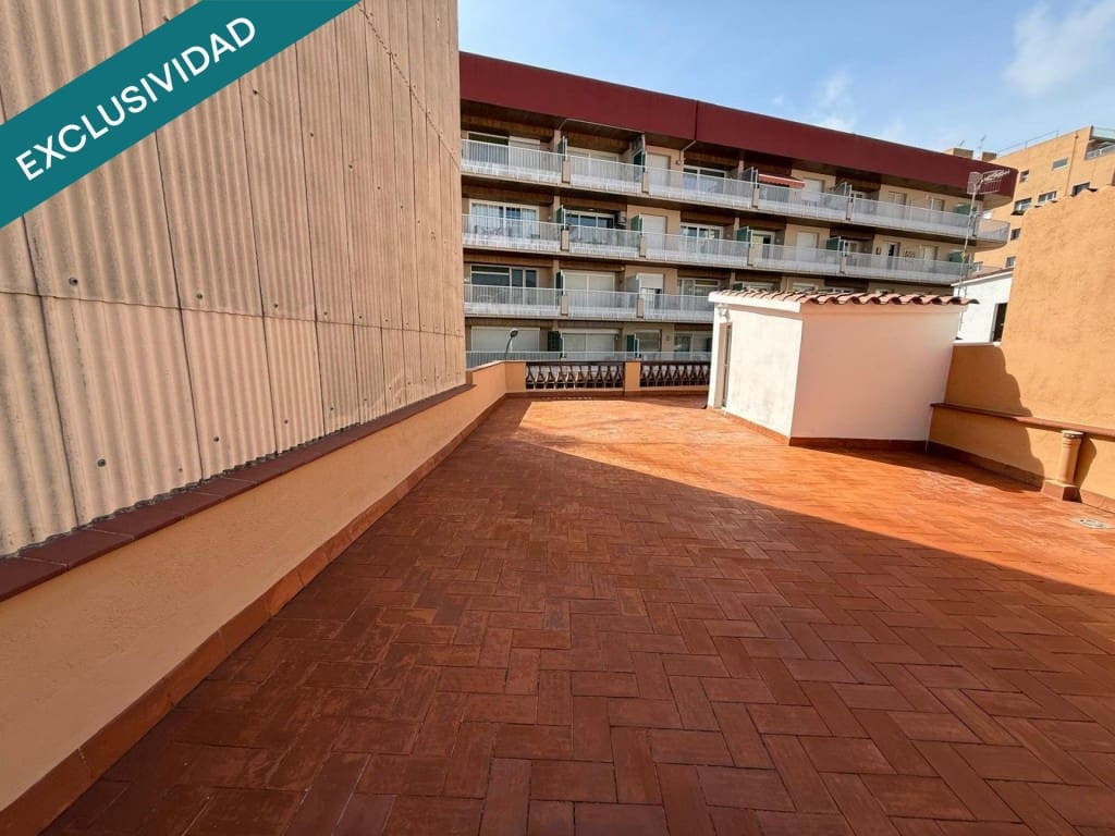 Chalet de 2 habitaciones en Blanes en venta - 319.000 € (Ref: 9690452)