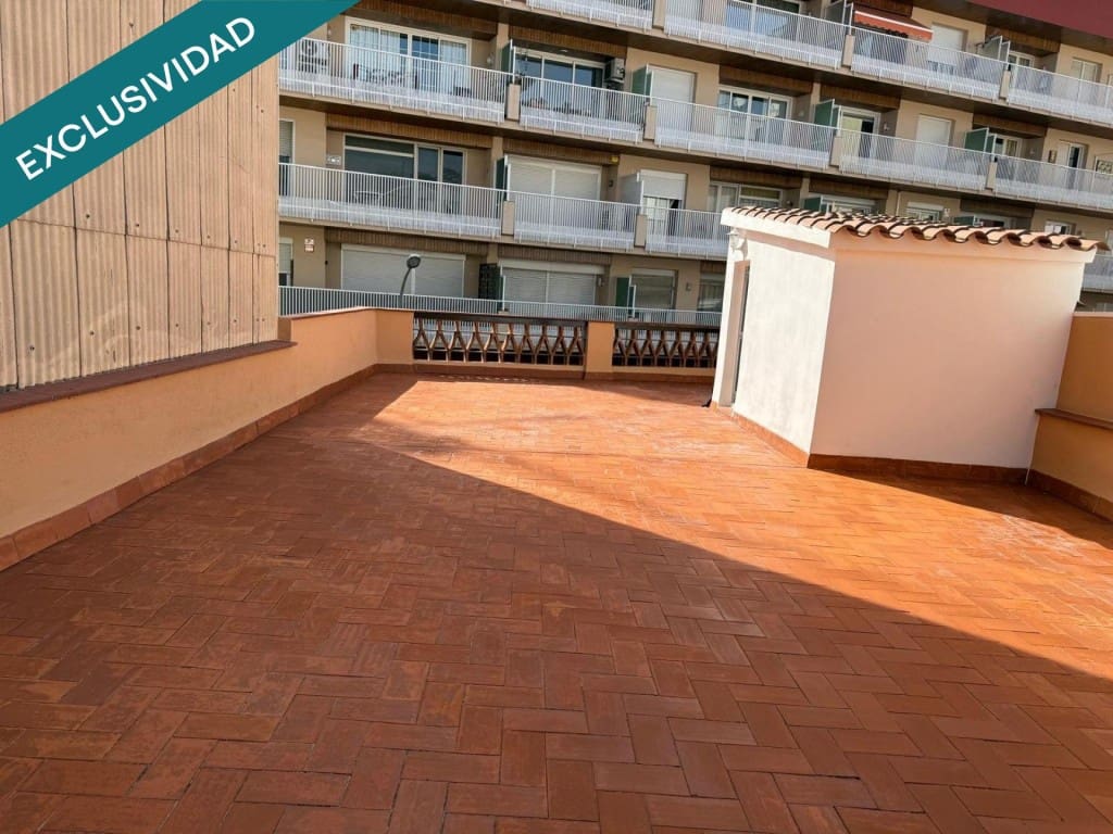 Chalet de 2 habitaciones en Blanes en venta - 319.000 € (Ref: 9690452)