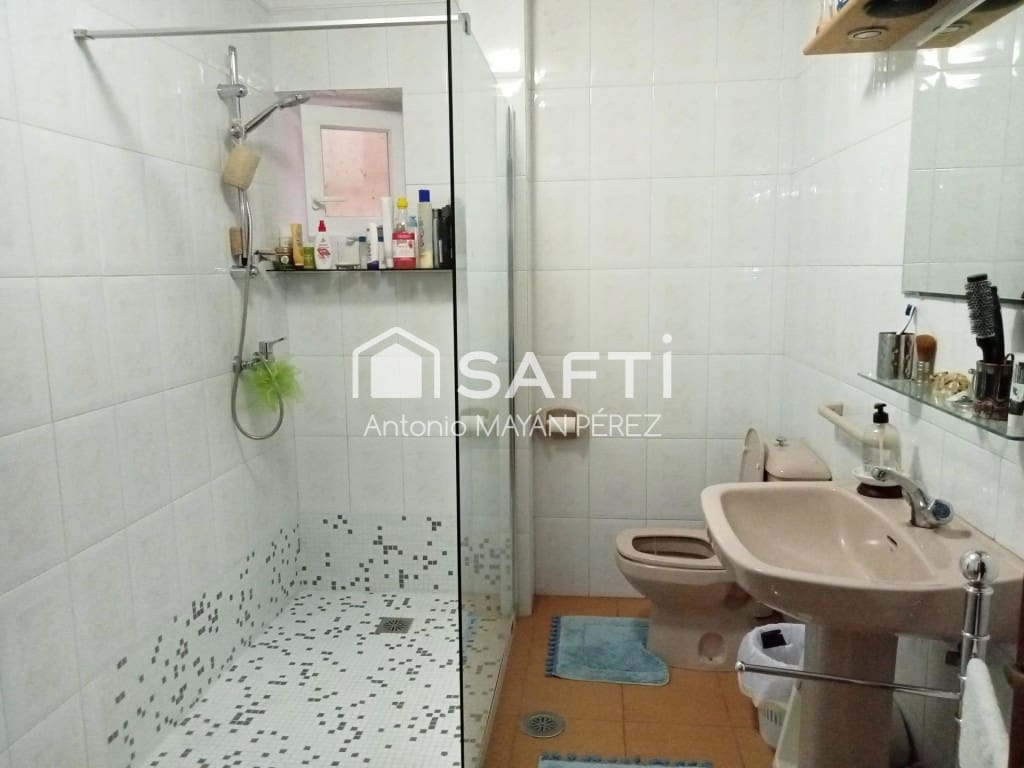 6 sypialnia Willa na sprzedaż w Vilagarcia de Arousa z basenem garażem - 727 000 € (Ref: 9690455)