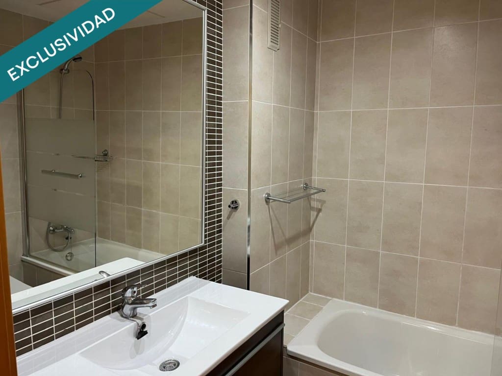 1 chambre Appartement à vendre à Torrent avec piscine garage - 215 000 € (Ref: 9690458)