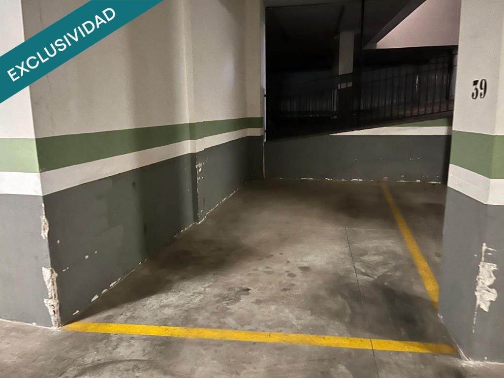 1 chambre Appartement à vendre à Torrent avec piscine garage - 215 000 € (Ref: 9690458)