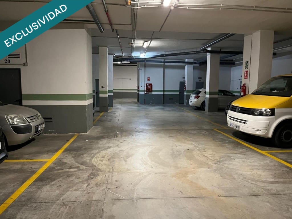 1 chambre Appartement à vendre à Torrent avec piscine garage - 215 000 € (Ref: 9690458)