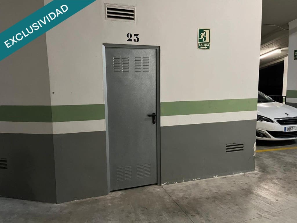 1 chambre Appartement à vendre à Torrent avec piscine garage - 215 000 € (Ref: 9690458)