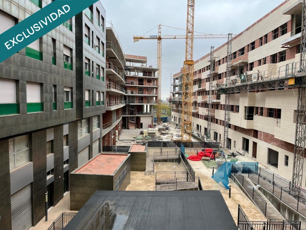 1 chambre Appartement à vendre à Torrent avec piscine garage - 215 000 € (Ref: 9690458)