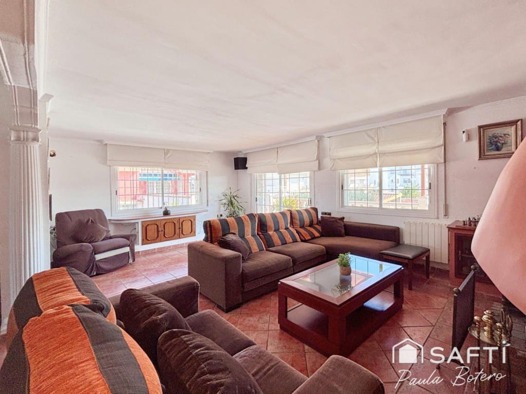 5 sovrum Villa till salu i Sant Pere de Ribes med pool - 619 000 € (Ref: 9690459)