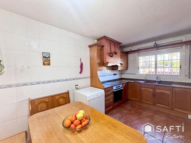 5 quarto Moradia para venda em Sant Pere de Ribes com piscina - 619 000 € (Ref: 9690459)