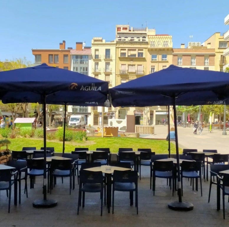 Erhverv til salg i Tarragona by - € 110.000 (Ref: 9690460)