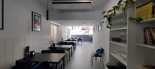 Erhverv til salg i Tarragona by - € 110.000 (Ref: 9690460)