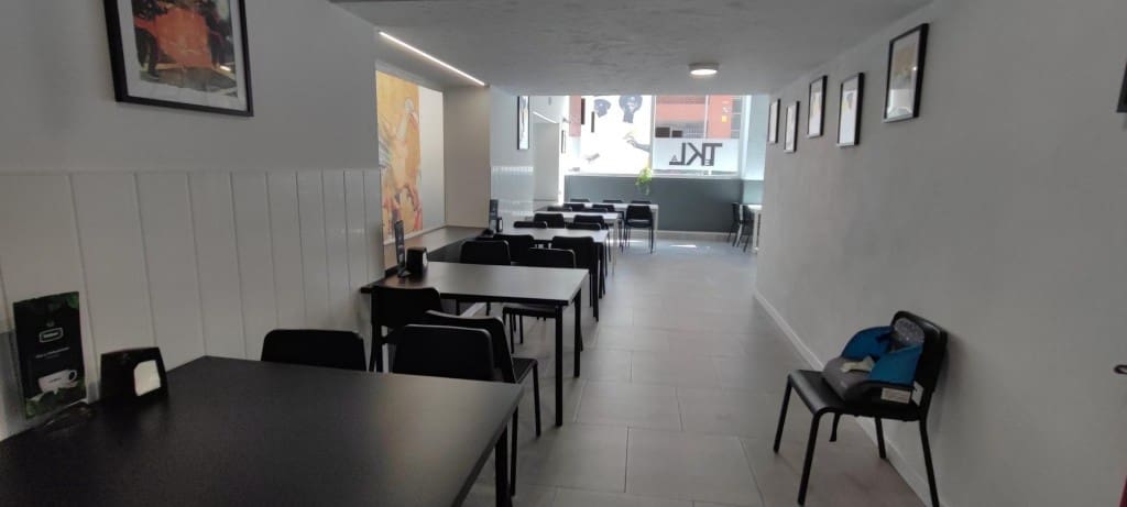 Erhverv til salg i Tarragona by - € 110.000 (Ref: 9690460)