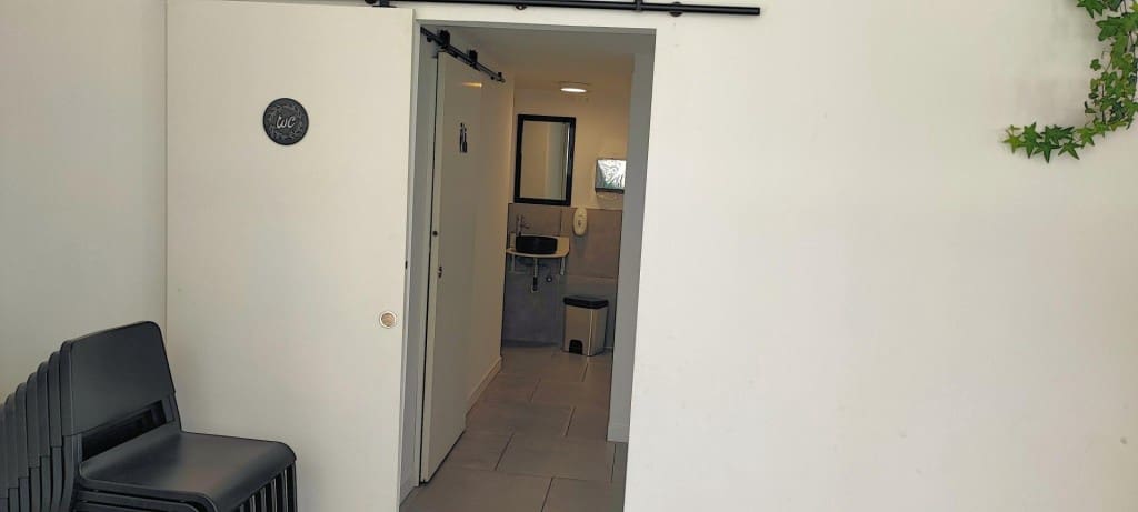 Erhverv til salg i Tarragona by - € 110.000 (Ref: 9690460)