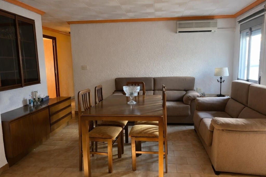 8 bedroom Villa for sale in Teresa de Cofrentes with garage - € 175,000 (Ref: 9690464)
