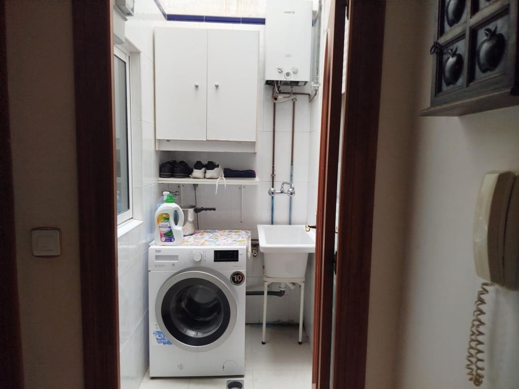 4 bedroom Terraced Villa for rent in Novelda - € 900 (Ref: 9690466)