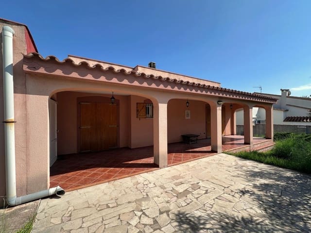 3 sovrum Villa till salu i Alcanar med garage - 215 000 € (Ref: 9690467)