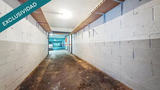 Garage zu verkaufen in Centro Urbano, Oviedo - 11.900 € (Ref: 9695231)