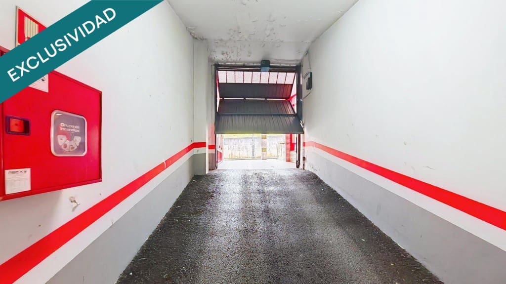 Garage for sale in Oviedo - € 11,900 (Ref: 9695231)