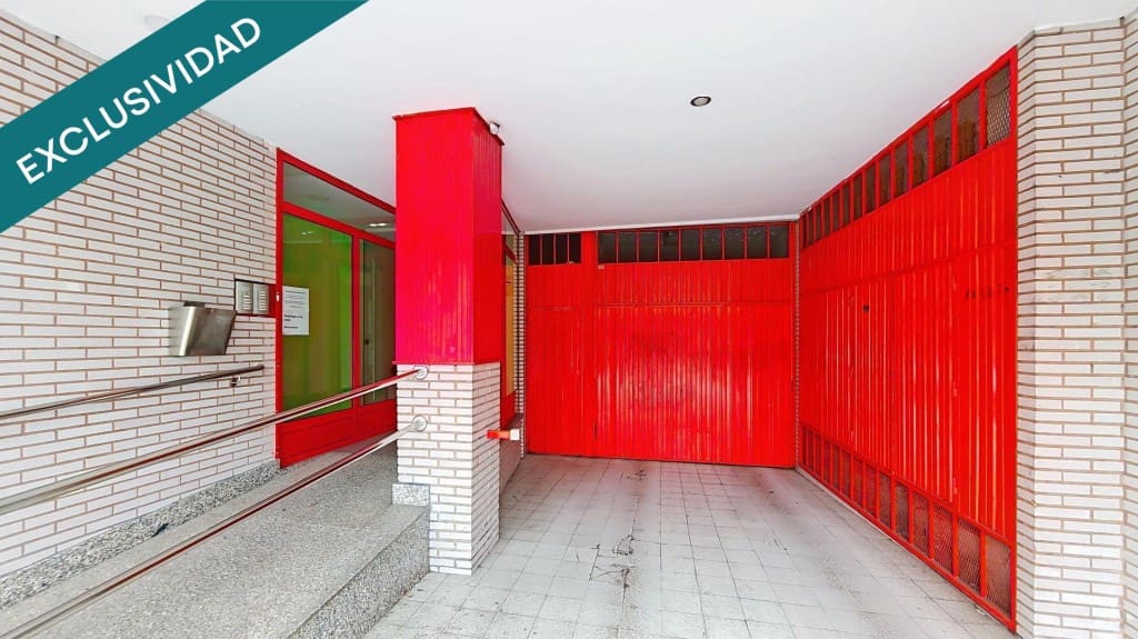 Garage for sale in Oviedo - € 11,900 (Ref: 9695231)