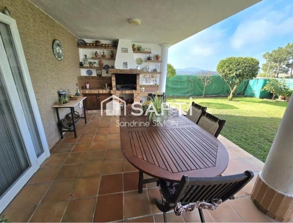 6 soverom Villa til salgs i Vidreres - € 315 000 (Ref: 9695233)