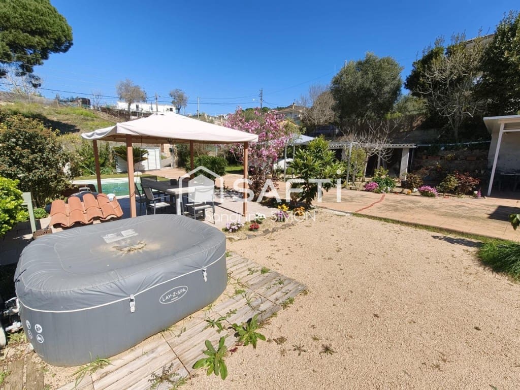 4 sovrum Villa till salu i Vidreres med pool - 265 000 € (Ref: 9695234)