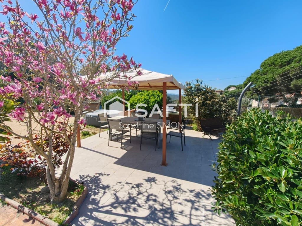 4 sovrum Villa till salu i Vidreres med pool - 265 000 € (Ref: 9695234)