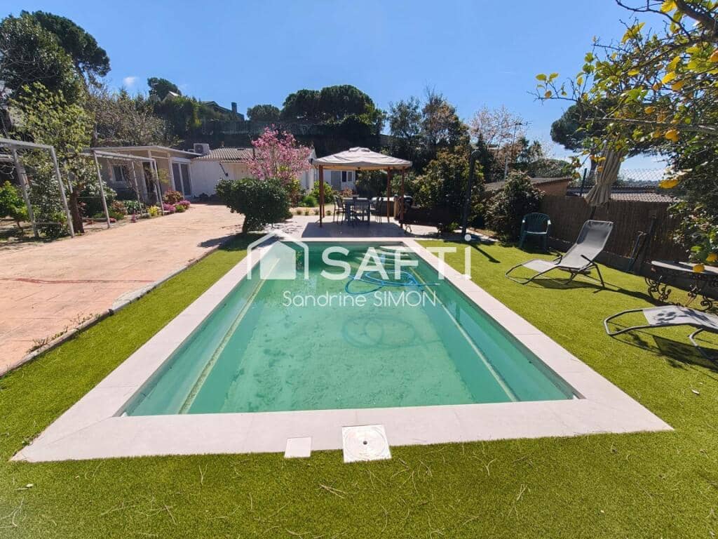 4 sovrum Villa till salu i Vidreres med pool - 265 000 € (Ref: 9695234)