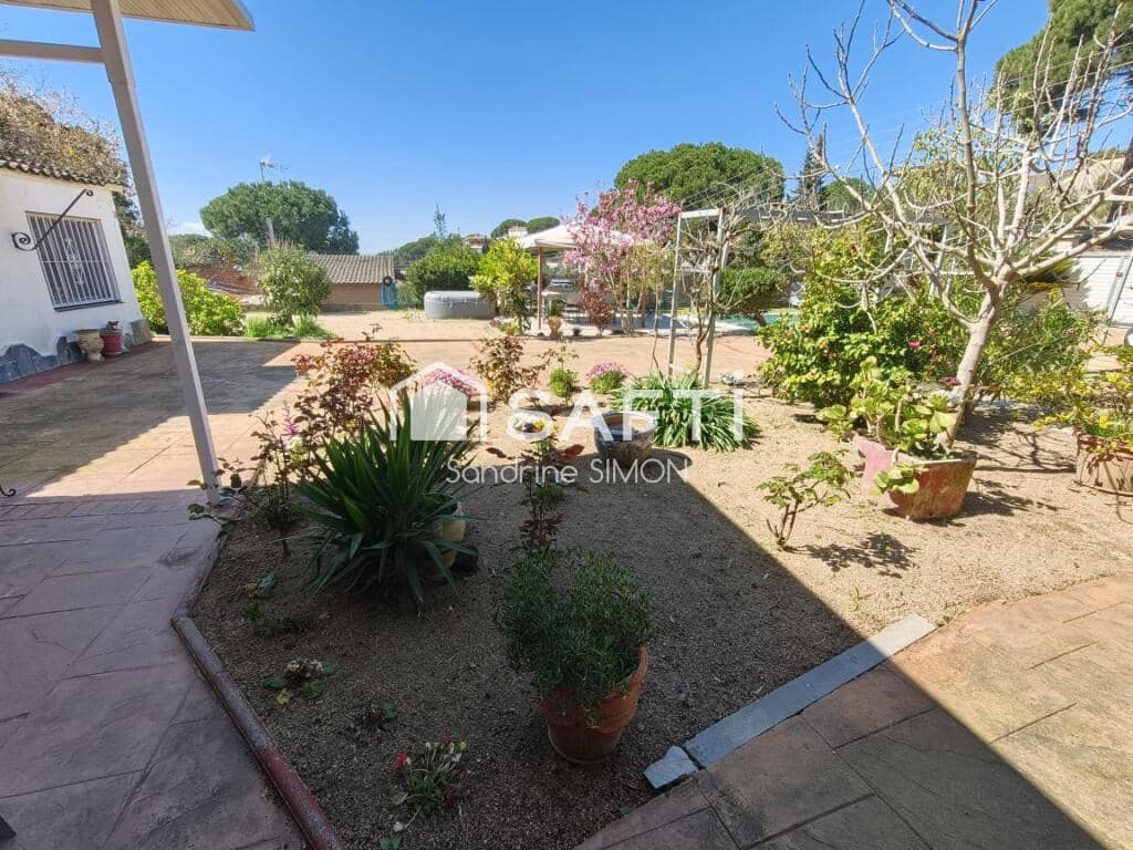 4 sovrum Villa till salu i Vidreres med pool - 265 000 € (Ref: 9695234)