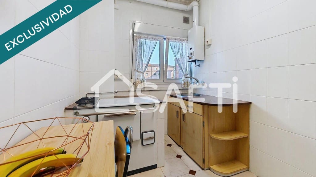 2 bedroom Apartment for sale in Gijon - € 145,000 (Ref: 9698743)