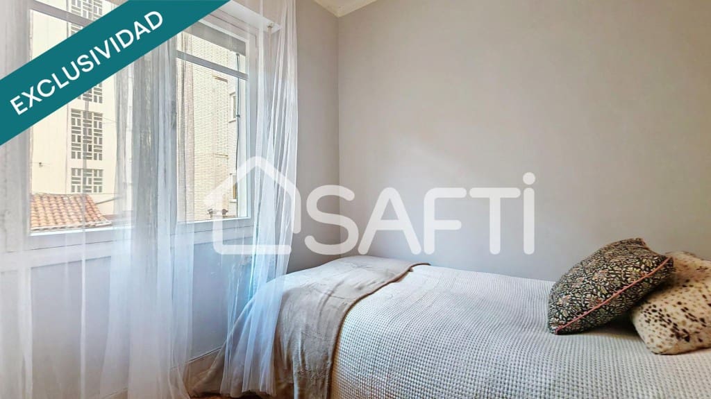 2 bedroom Apartment for sale in Gijon - € 145,000 (Ref: 9698743)