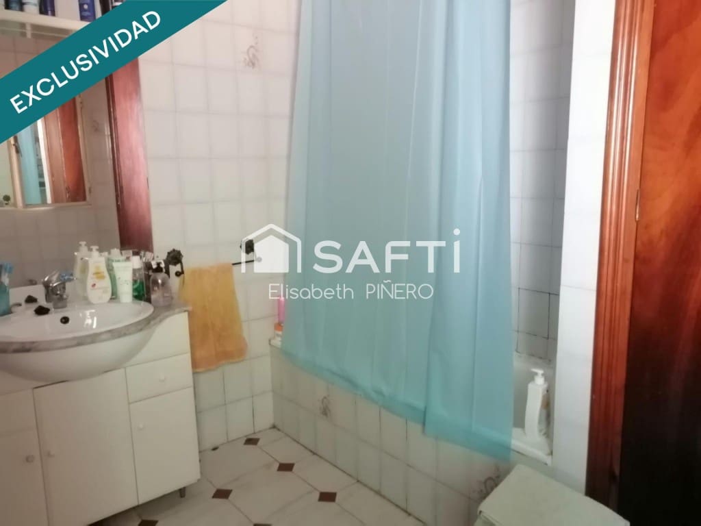 3 bedroom Terraced Villa for sale in Puebla de la Calzada with garage - € 50,000 (Ref: 9698744)