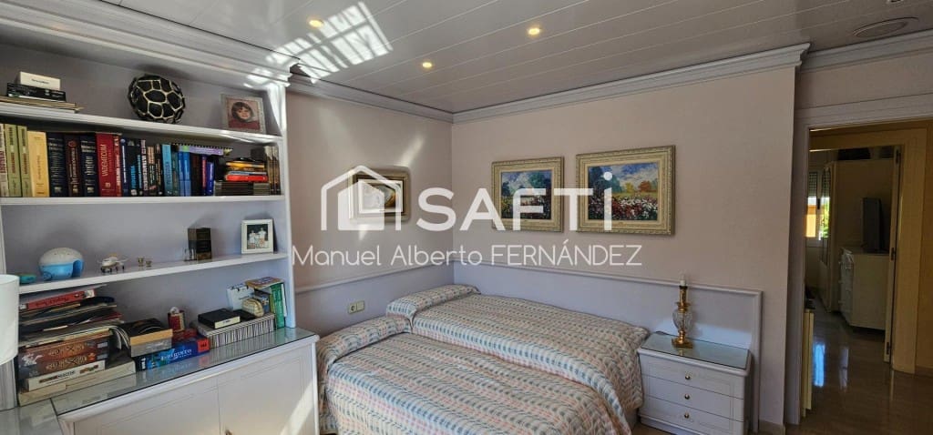 5 bedroom Villa for sale in El Masnou with pool garage - € 1,295,000 (Ref: 9698746)