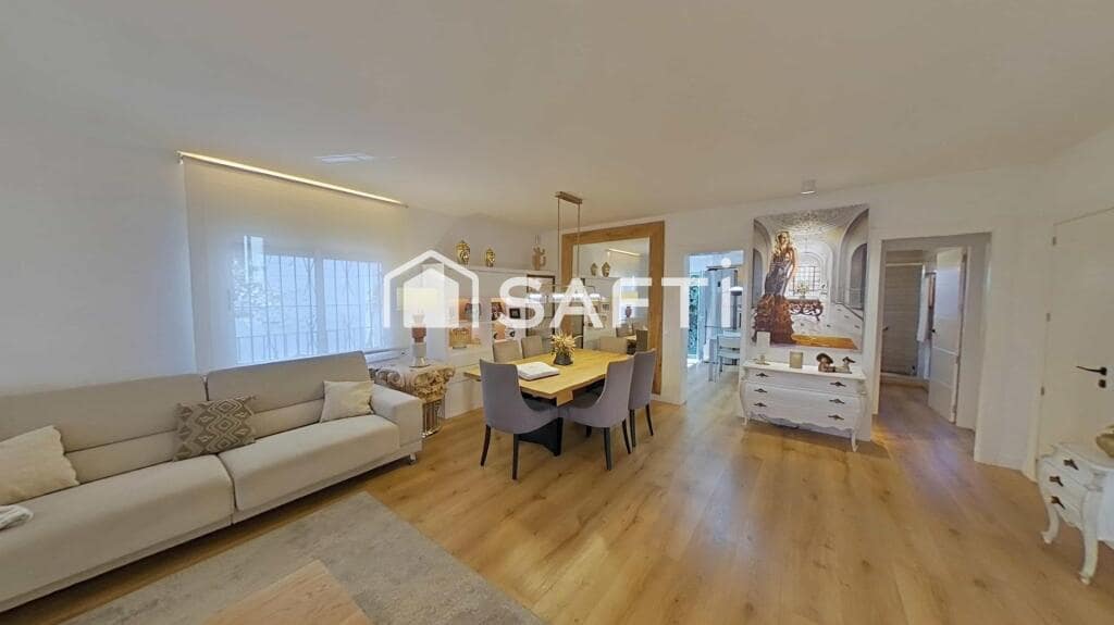 5 bedroom Villa for sale in El Masnou with pool garage - € 1,295,000 (Ref: 9698746)