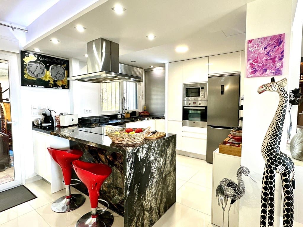 3 soverom Villa til salgs i Peniscola med svømmebasseng garasje - € 459 000 (Ref: 9698747)