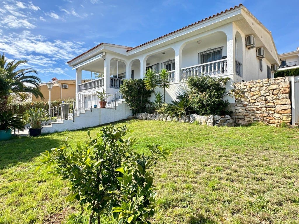 3 soverom Villa til salgs i Peniscola med svømmebasseng garasje - € 459 000 (Ref: 9698747)