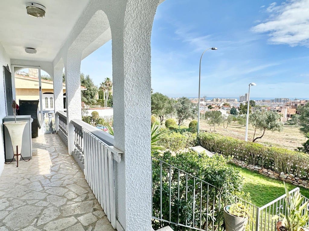 3 soverom Villa til salgs i Peniscola med svømmebasseng garasje - € 459 000 (Ref: 9698747)