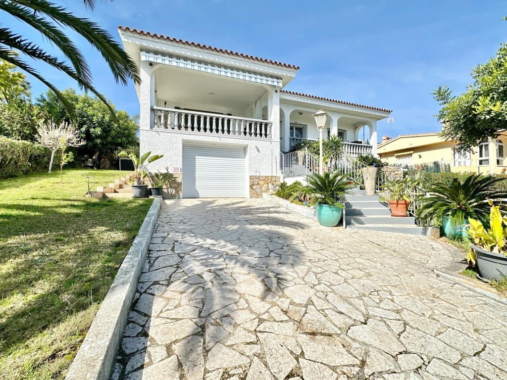 3 soverom Villa til salgs i Peniscola med svømmebasseng garasje - € 459 000 (Ref: 9698747)