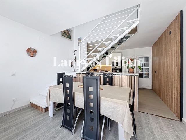 3 makuuhuone Huvila myytävänä paikassa Empuriabrava, Castelló d'Empúries - 239 000 € (Ref: 9698748)