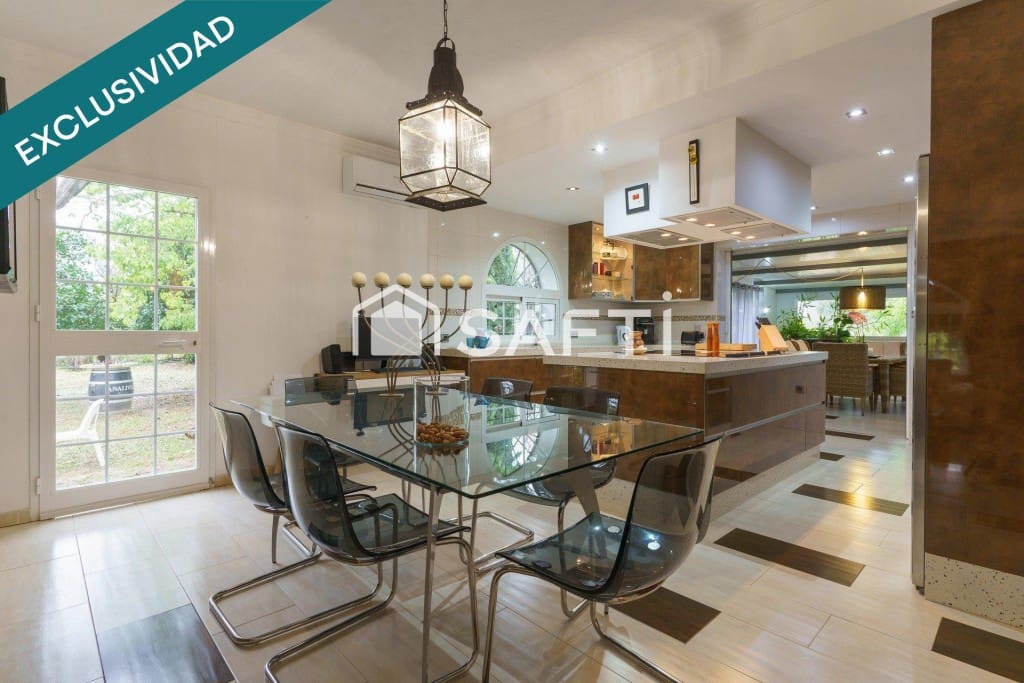 4 bedroom Finca/Country House for sale in Manzanilla with pool garage - € 395,000 (Ref: 9698750)