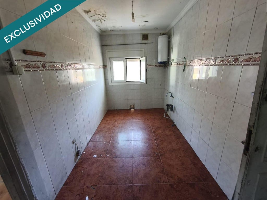 2 bedroom Apartment for sale in Coslada - € 154,000 (Ref: 9698752)