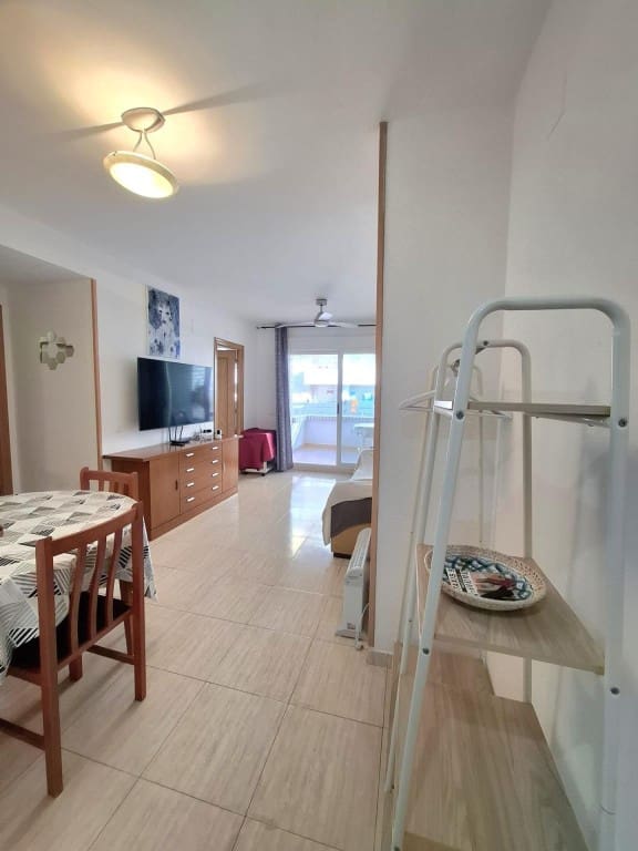 2 soveværelse Lejlighed til salg i Oropesa  med swimmingpool garage - € 135.000 (Ref: 9698756)