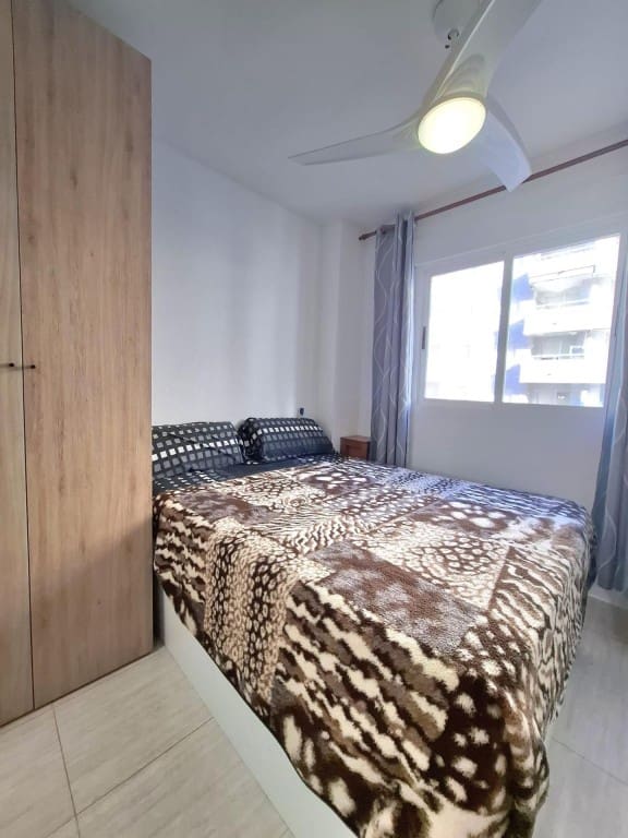 2 soveværelse Lejlighed til salg i Oropesa  med swimmingpool garage - € 135.000 (Ref: 9698756)