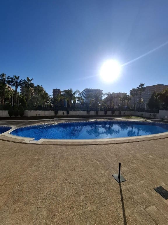 2 soveværelse Lejlighed til salg i Oropesa  med swimmingpool garage - € 135.000 (Ref: 9698756)