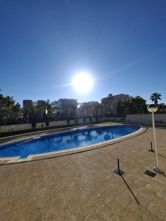 2 soveværelse Lejlighed til salg i Oropesa  med swimmingpool garage - € 135.000 (Ref: 9698756)