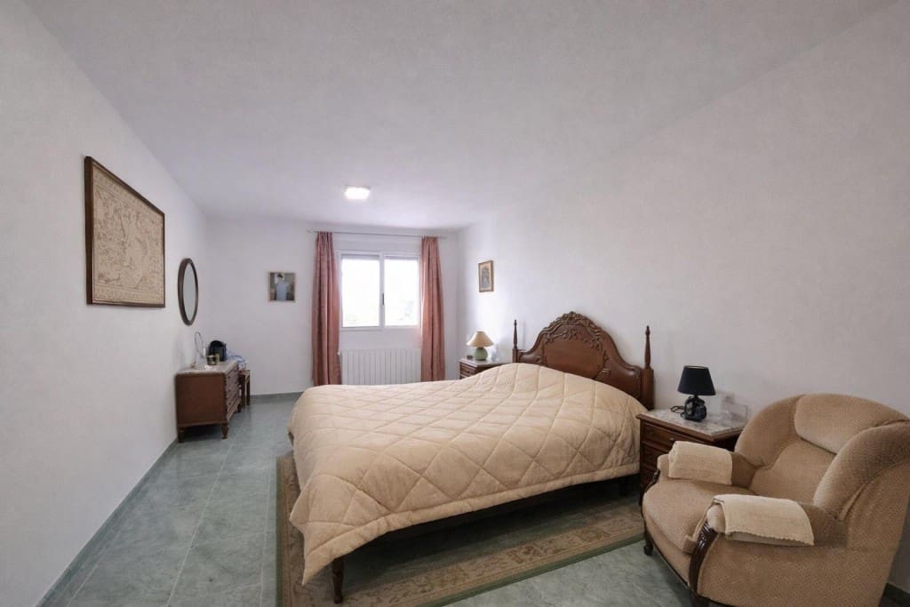 5 soveværelse Villa til salg i Oropesa  med swimmingpool garage - € 549.000 (Ref: 9698757)