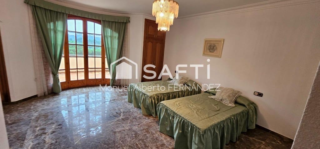 9 bedroom Finca/Country House for sale in Sant Feliu de Buixalleu with pool garage - € 1,250,000 (Ref: 9701509)