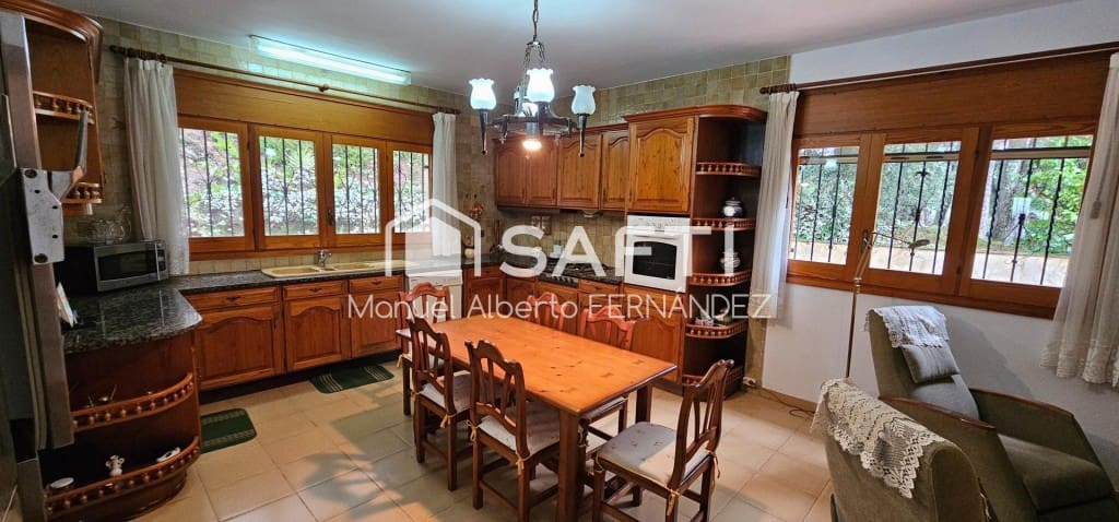 9 bedroom Finca/Country House for sale in Sant Feliu de Buixalleu with pool garage - € 1,250,000 (Ref: 9701509)