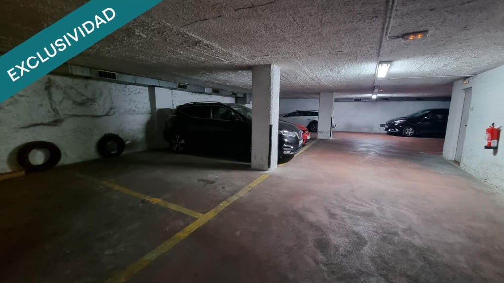 Garasje til salgs i Barcelona by - € 17 000 (Ref: 9701510)