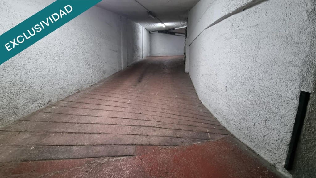 Garasje til salgs i Barcelona by - € 17 000 (Ref: 9701510)