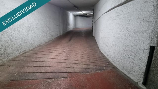 Garasje til salgs i La Sagrada Família, Barcelona by - € 17 000 (Ref: 9701510)