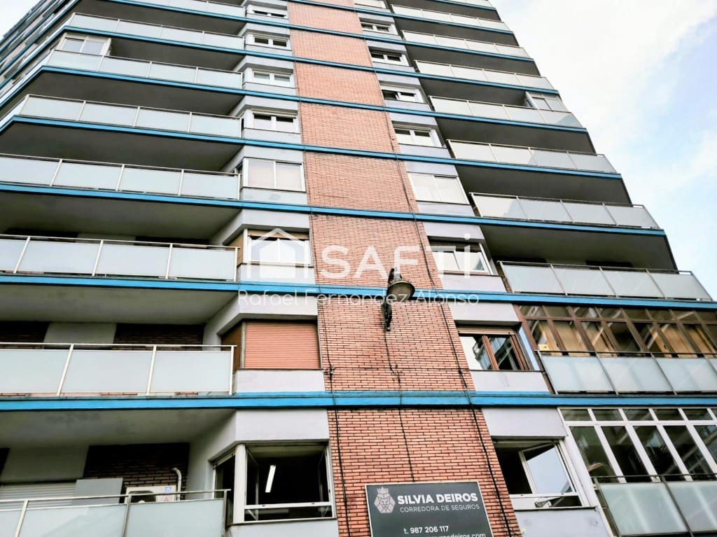 Office for sale in Leon city - € 91,000 (Ref: 9701511)