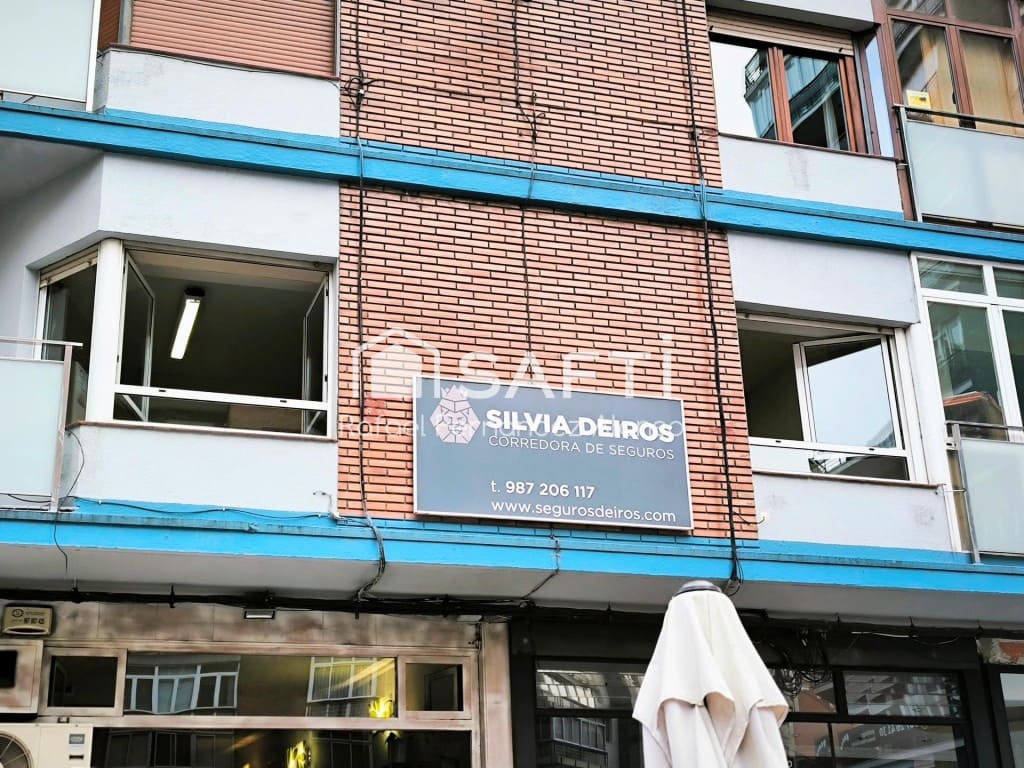 Office for sale in Leon city - € 91,000 (Ref: 9701511)