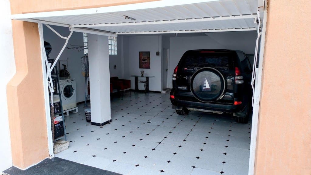 5 quarto Moradia para venda em La Manga del Mar Menor com garagem - 460 000 € (Ref: 9701512)